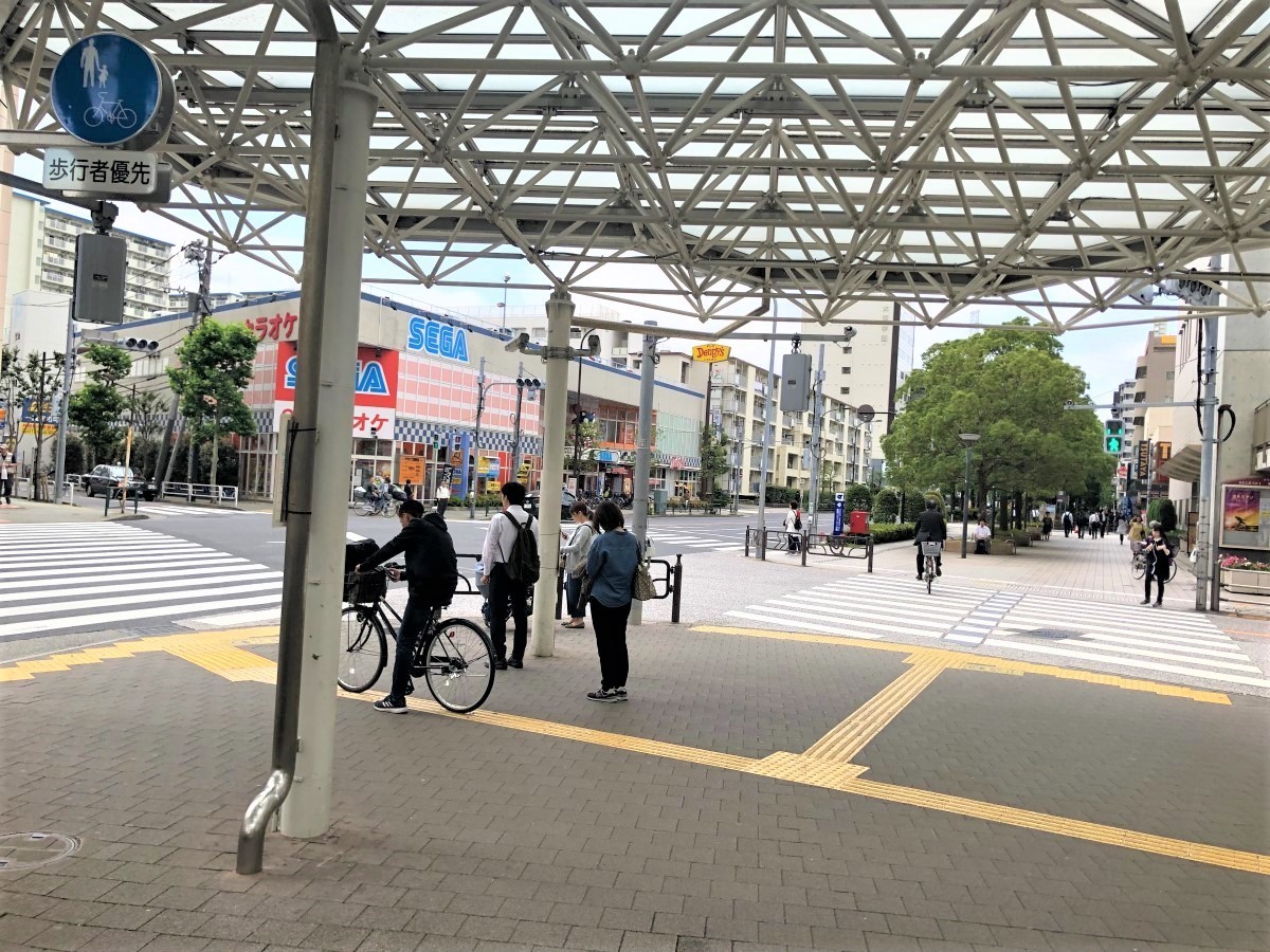 船堀駅北口の交差点